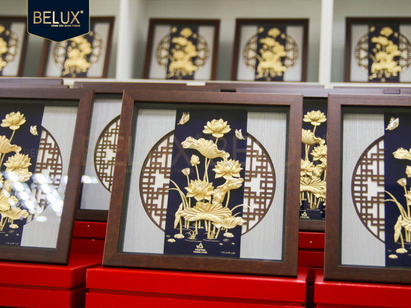 Lô 120 tranh hoa sen dát vàng 24k 30x30cm thiết kế theo yêu cầu